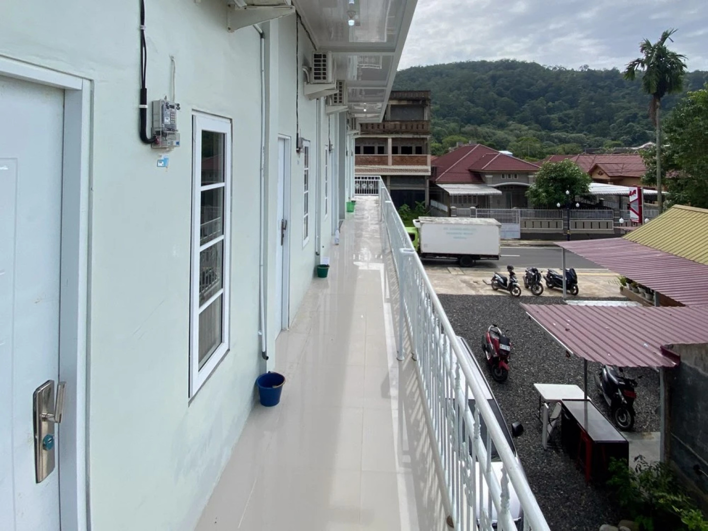 RedDoorz Syariah near Kantor Bupati Pantai Pandan