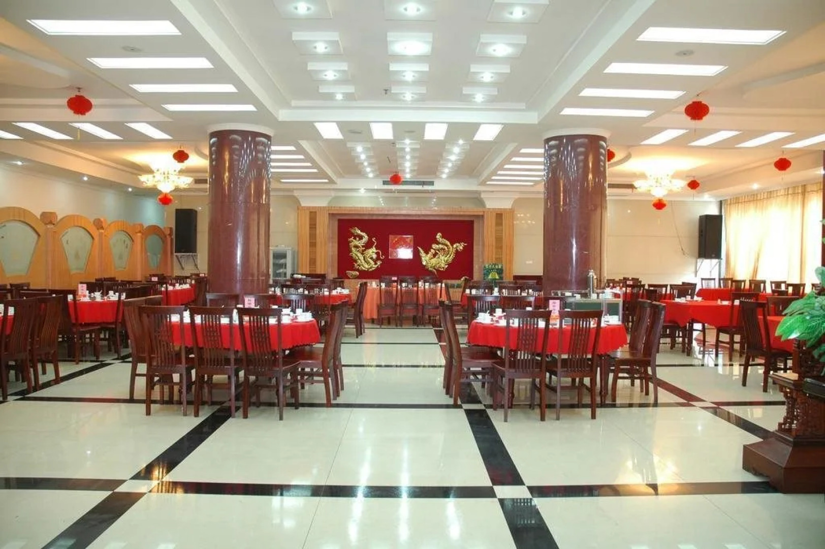 Li Ping Hotel
