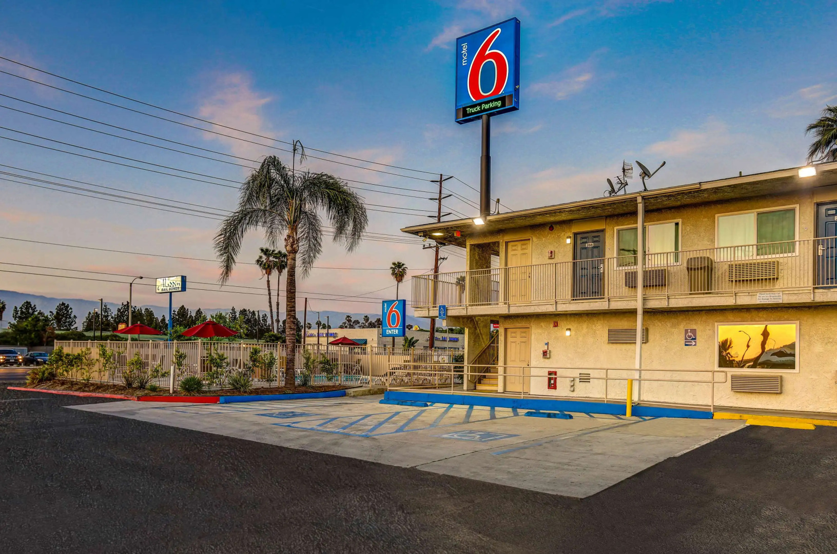 Motel 6 San Bernardino, CA - South