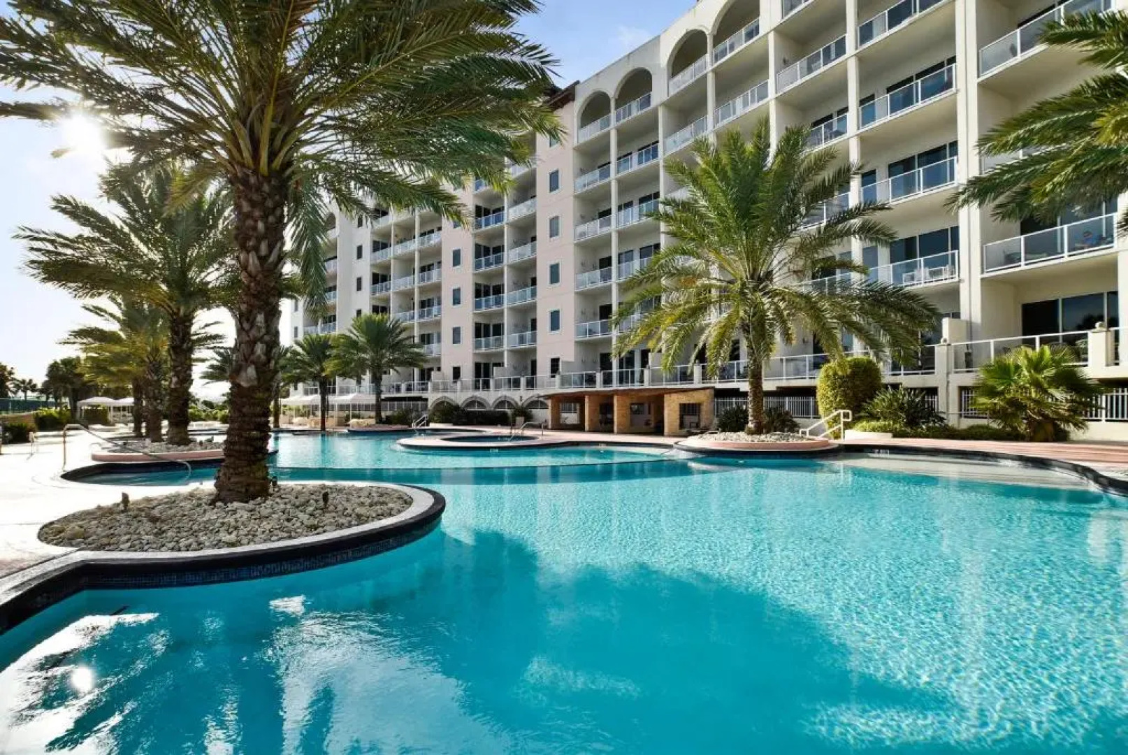 Diamond Beach 304 - Sapphire