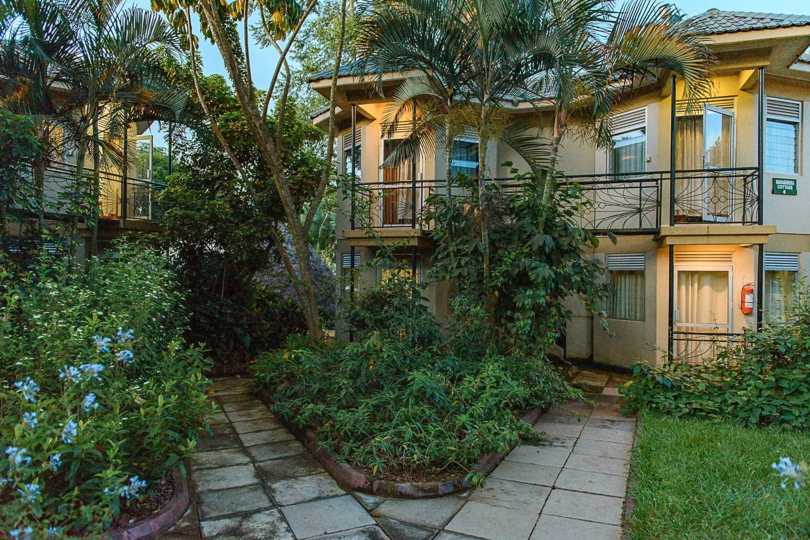 Garden Courts Hotel Masaka