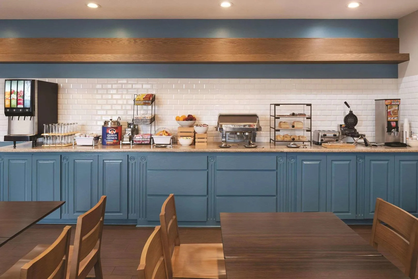 Country Inn & Suites by Radisson, Michigan City, IN