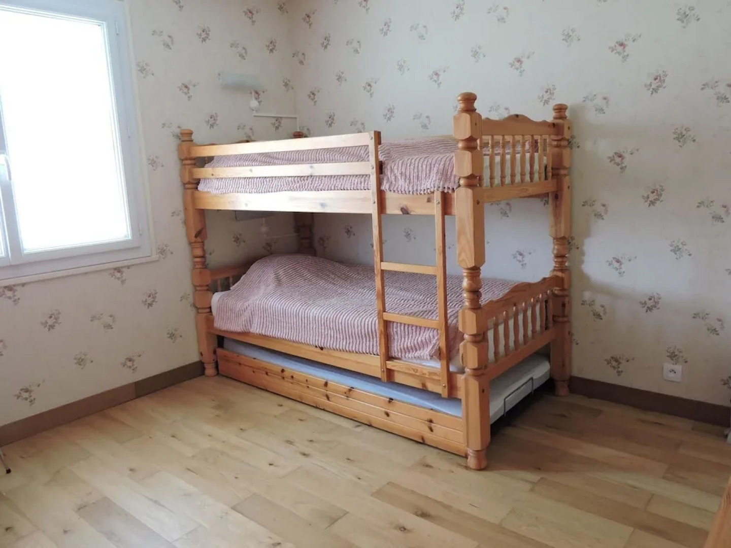 House With 4 Bedrooms in Agonac, With Furnished Garden and Wifi