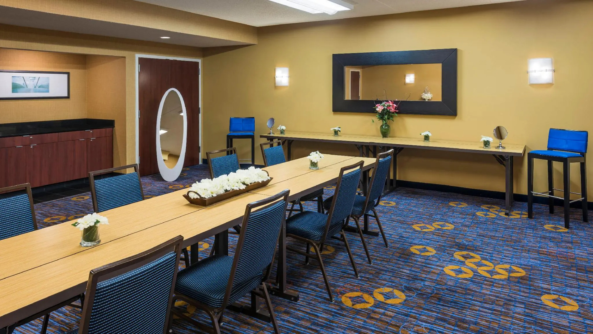 Courtyard Chicago Waukegan Gurnee