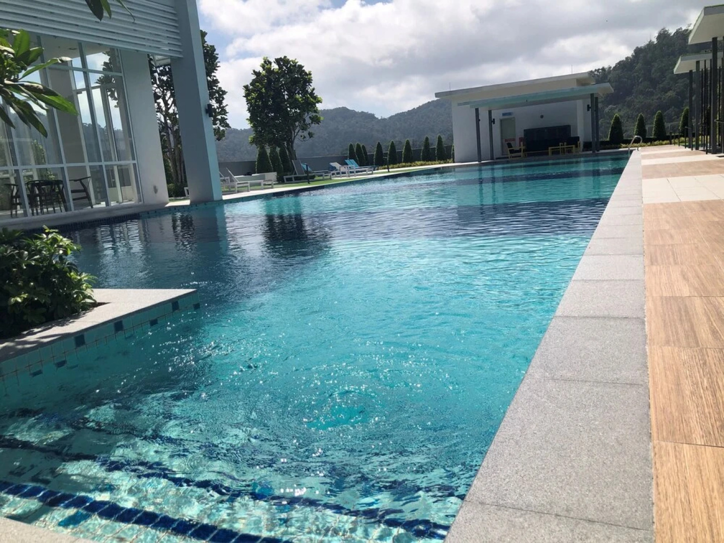 Windmill Upon Hills by Widebed