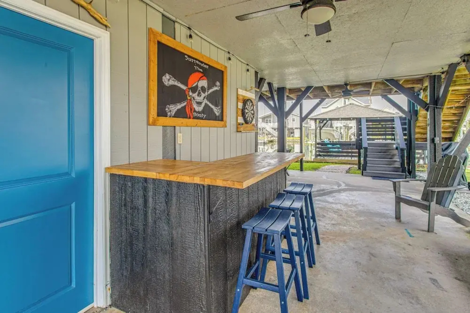 Gorgeous OIB Escape w/ Dock & Canal View!