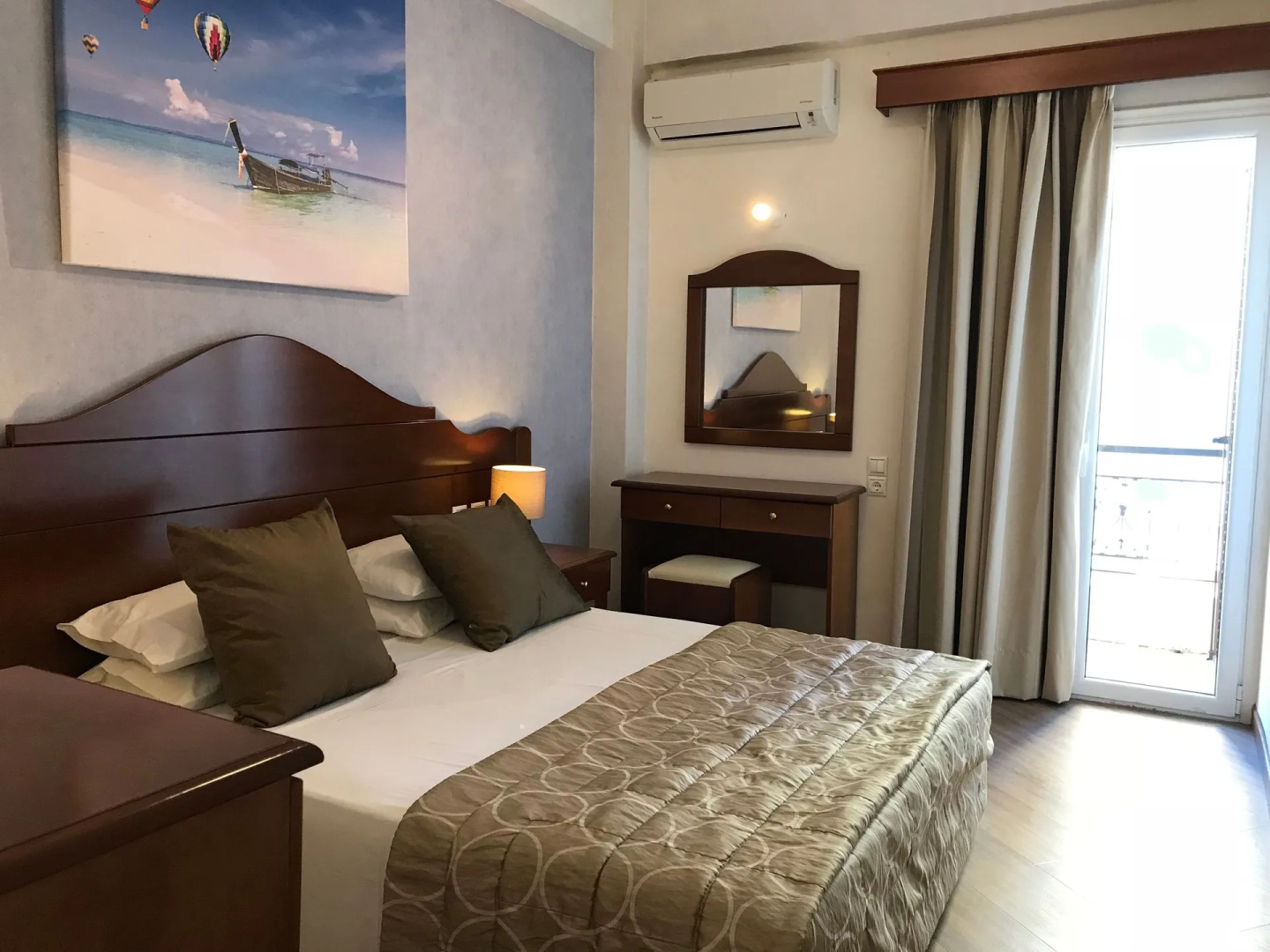 Diana Hotel