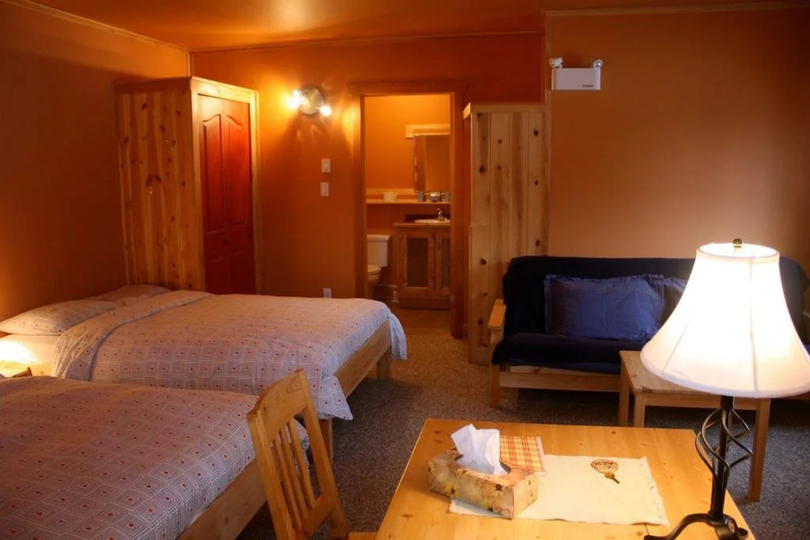 Alexa Chalets - Timber Inn & Restaurant