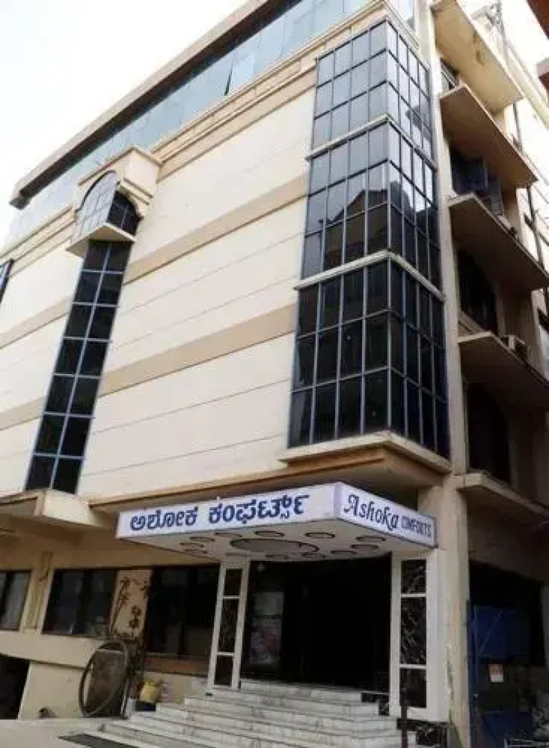 Iroomz Ashoka Comforts