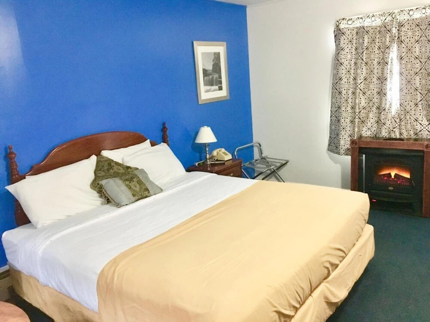 Saco River Motor Lodge & Suites