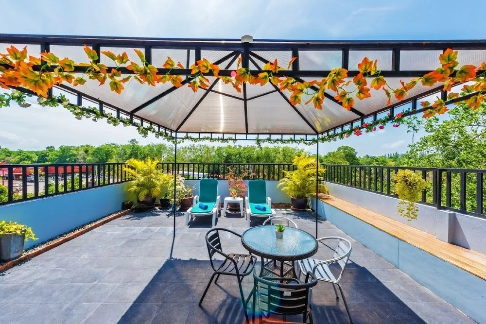 Little Hill Phuket Resort