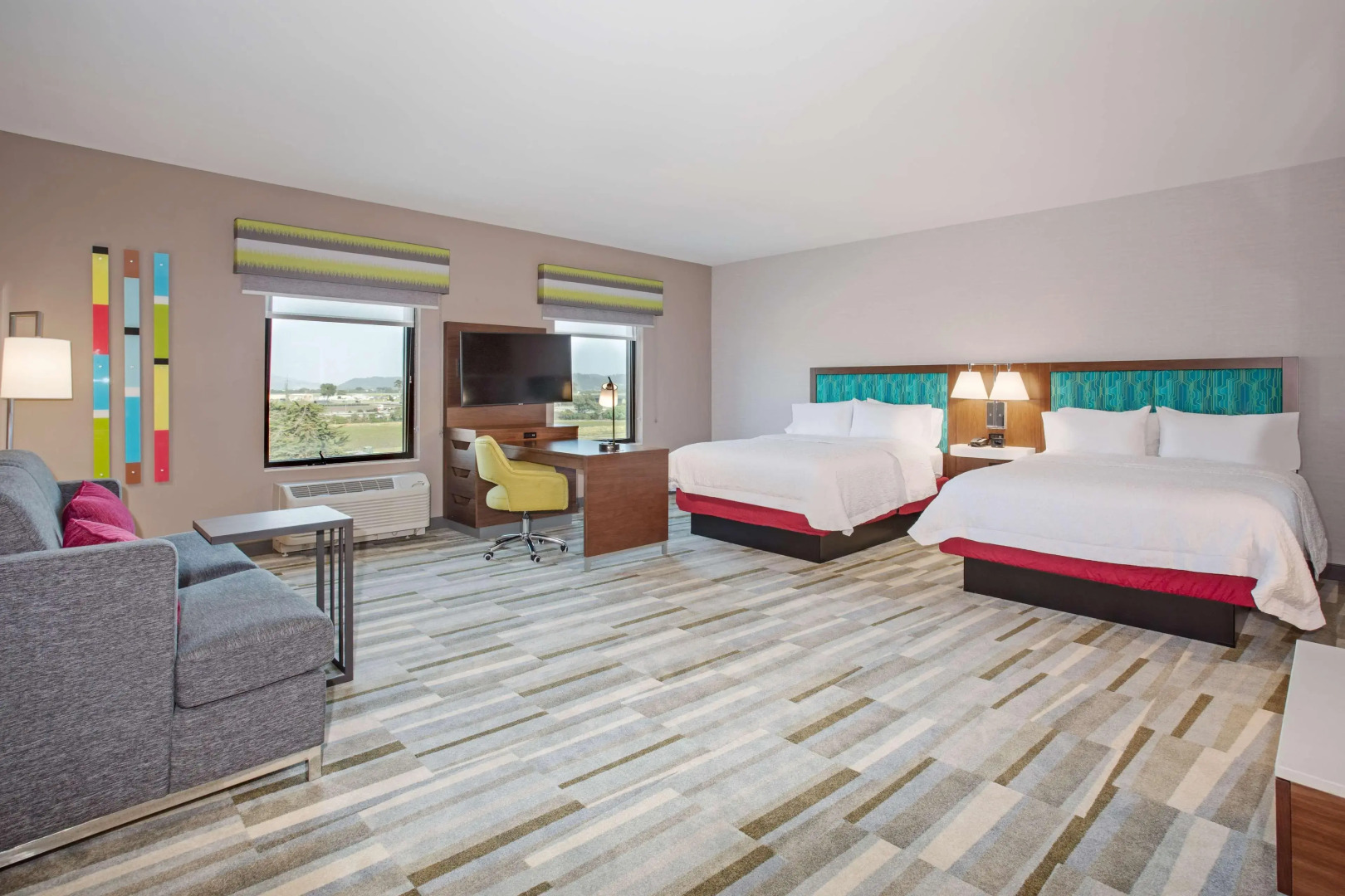 Hampton Inn & Suites Watsonville