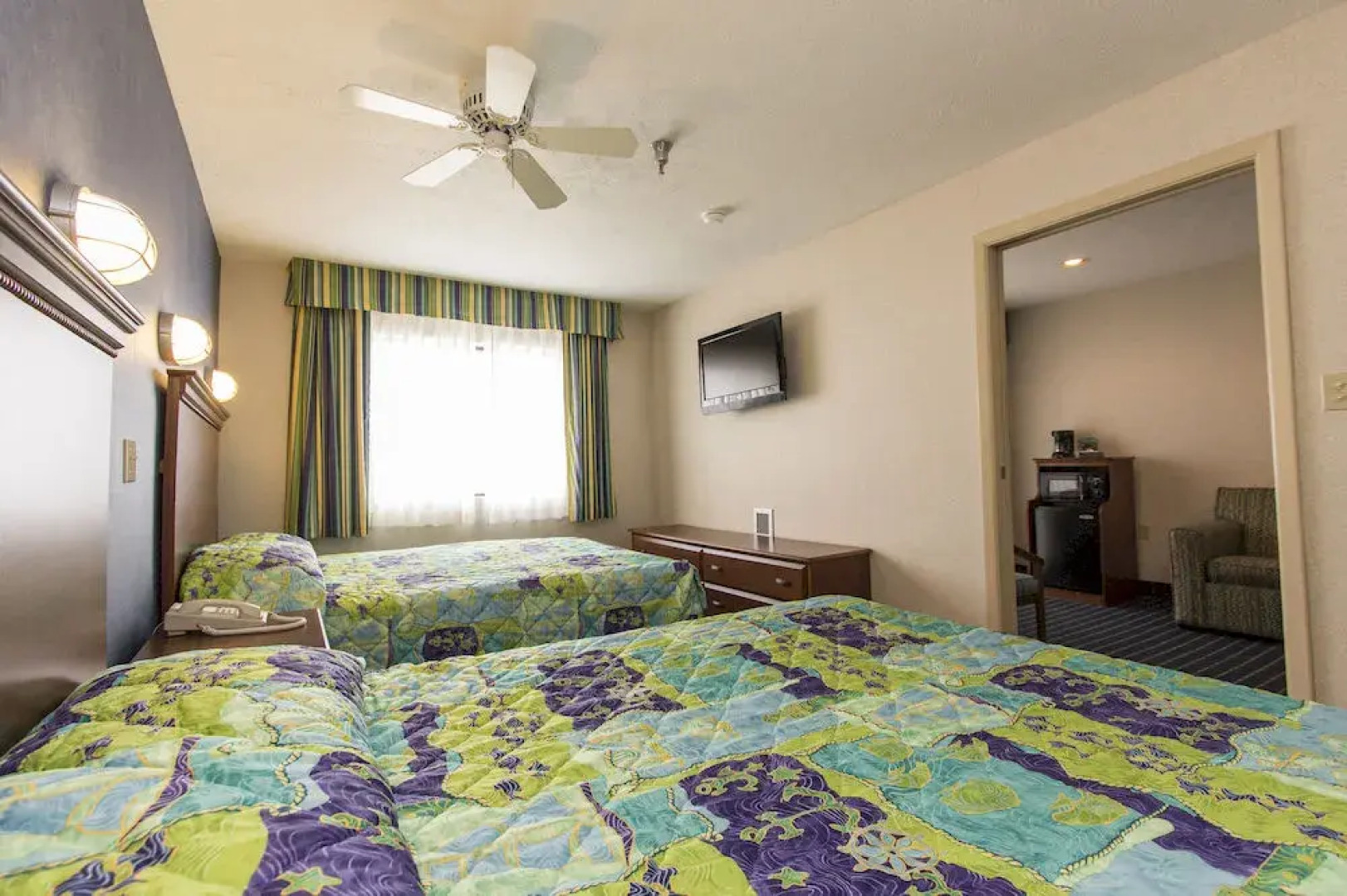 Cedar Point's Sandcastle Suites
