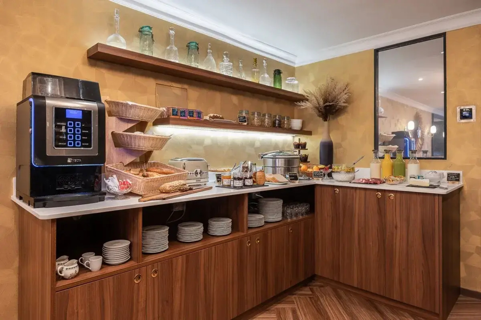 L'Hotel Royal Saint Germain