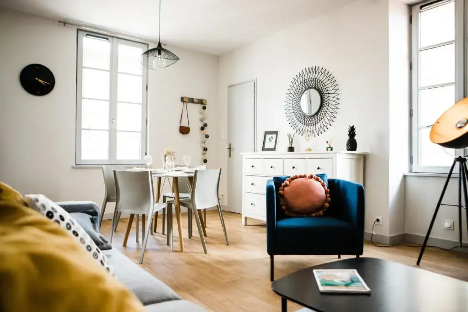 L'intemporel/T2 lumineux rénové et équipé/centre ville