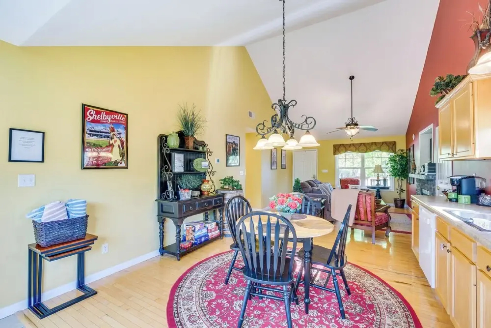 Lake-view Kentucky Getaway w/ Resort Amenities!