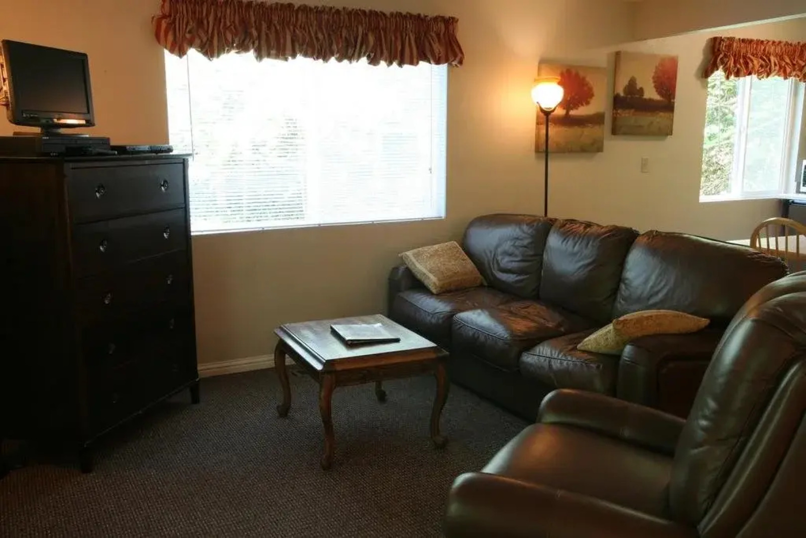 Morrison's Rogue River Lodge