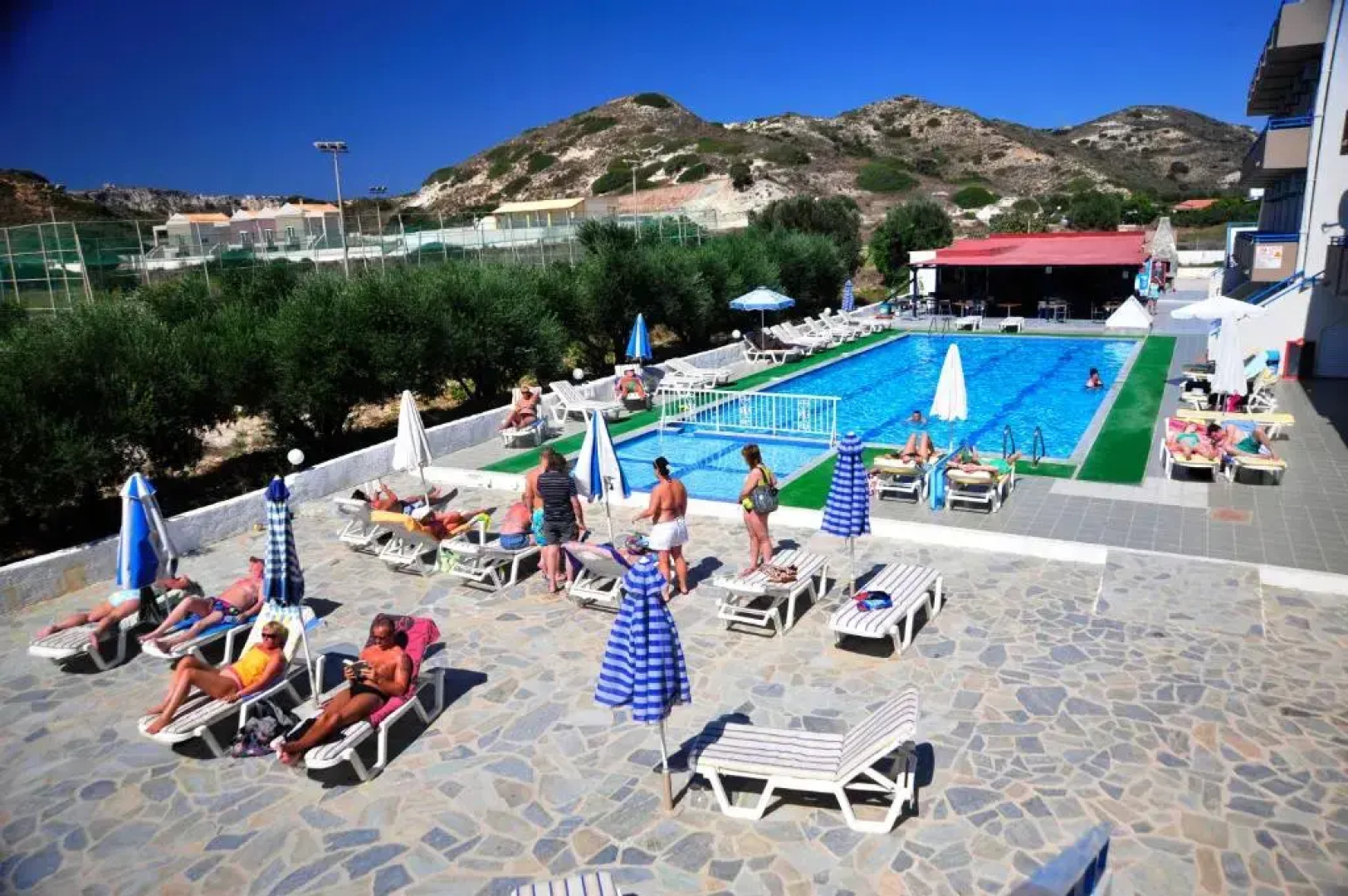 Athinoula Hotel