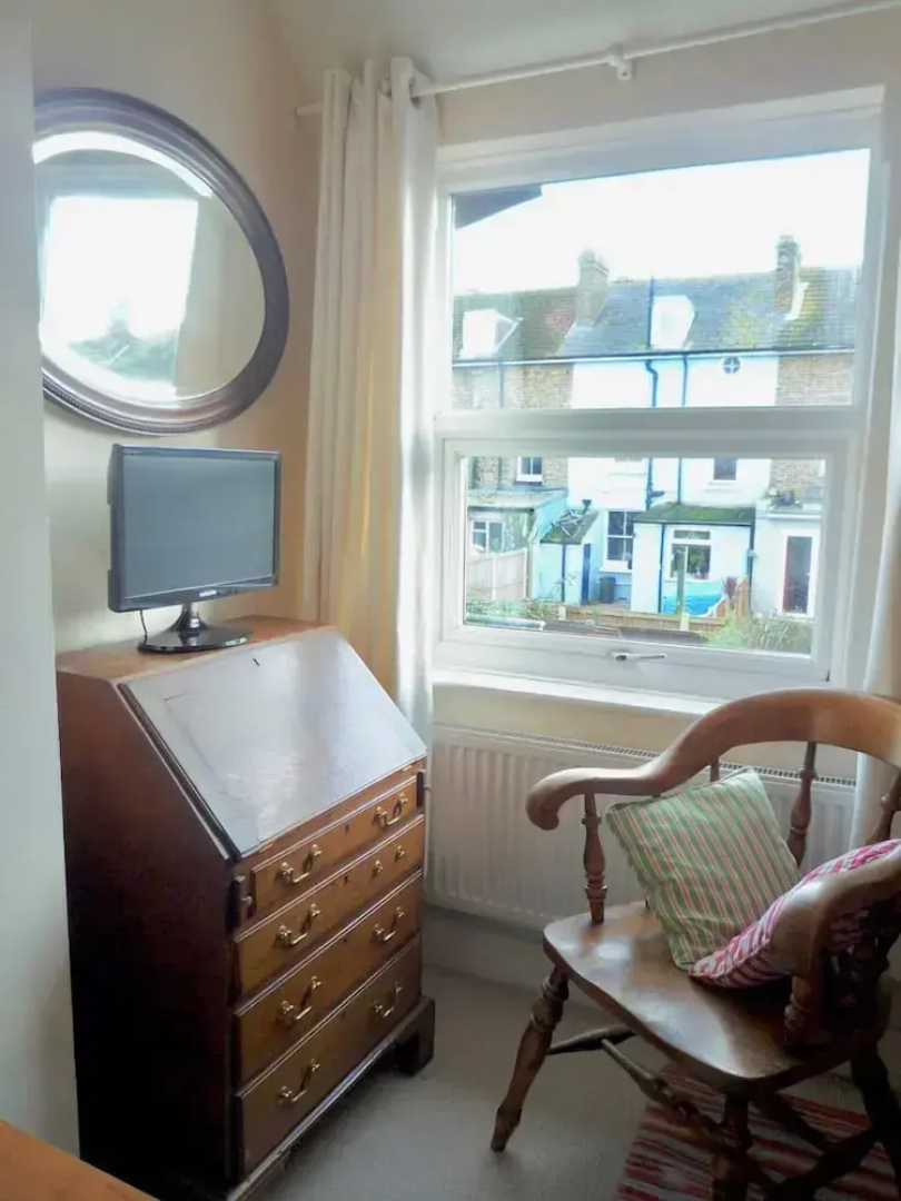 Quaint Cottage Broadstairs.