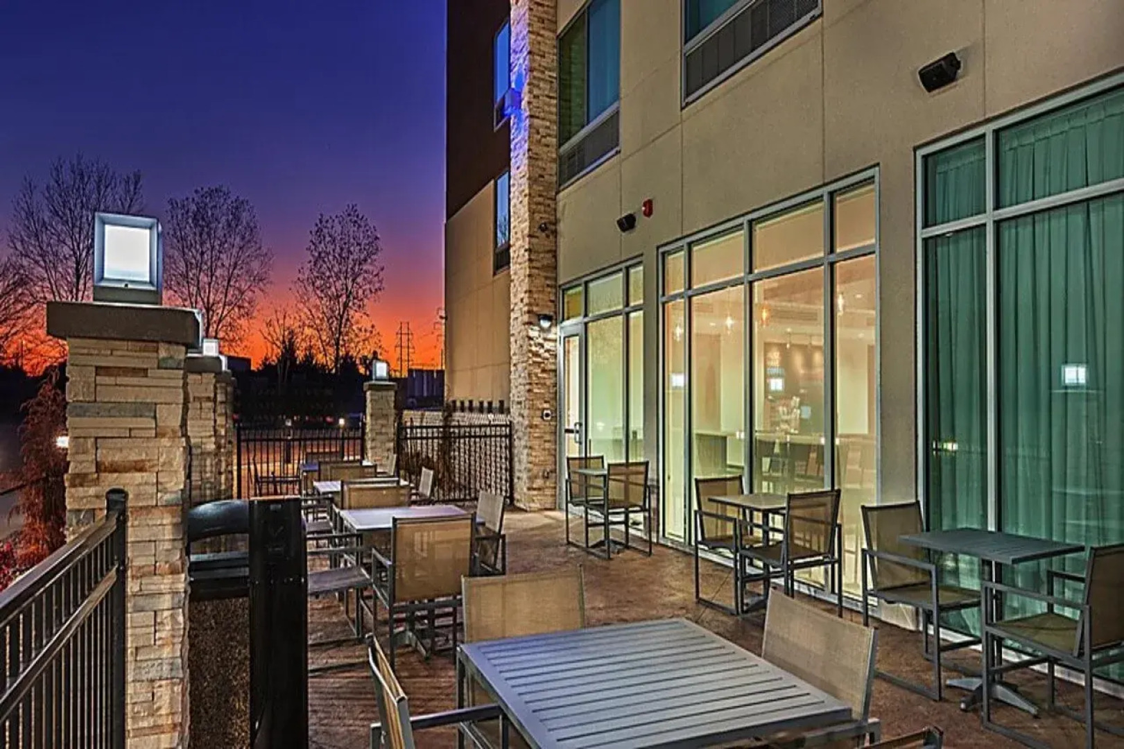 Holiday Inn Express & Suites Tulsa Northeast - Owasso by IHG