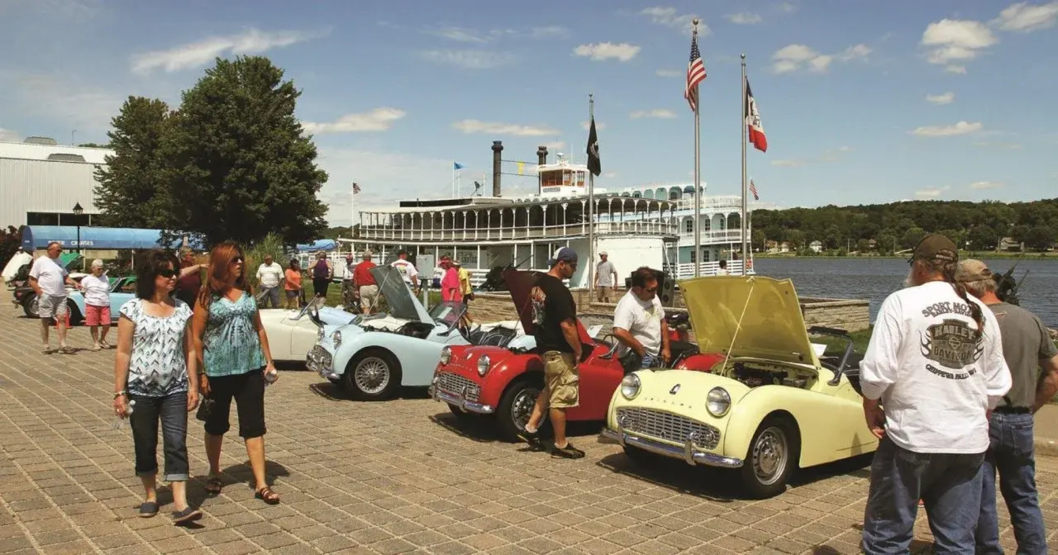 Holiday Inn Express Le Claire Riverfront-Davenport by IHG