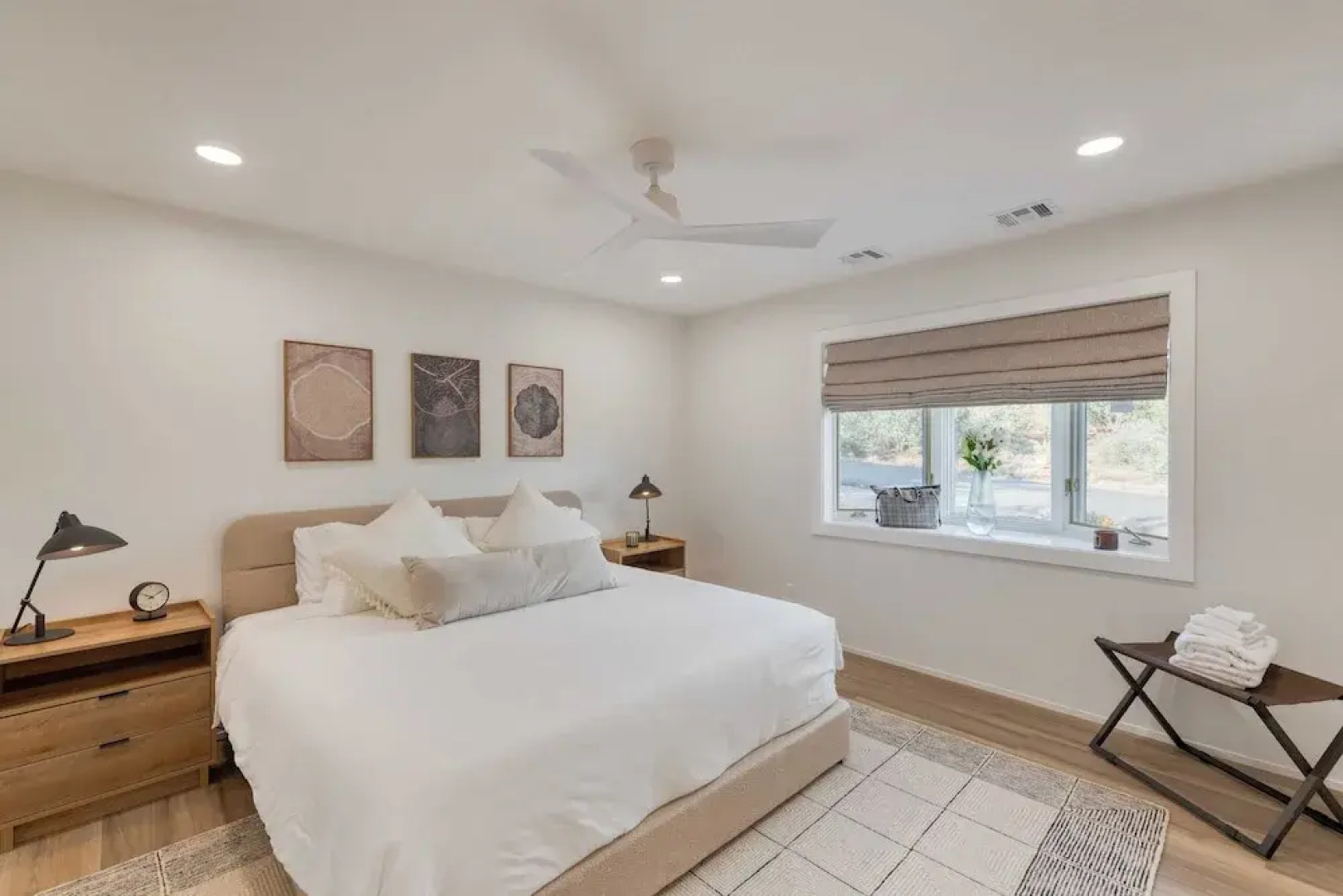 Hot Tub, Sauna & Red Rock Views Near Sedona Trails Sedona Serenity Retreat by Avantstay