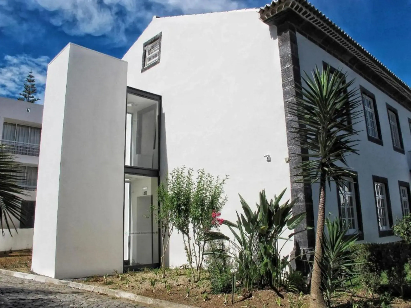 Azores Youth Hostels - São Miguel