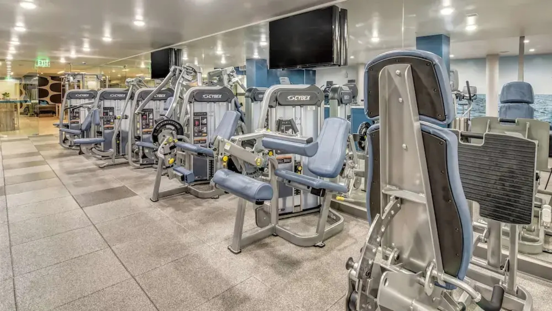 Waterfront Suites At Marina Del Rey