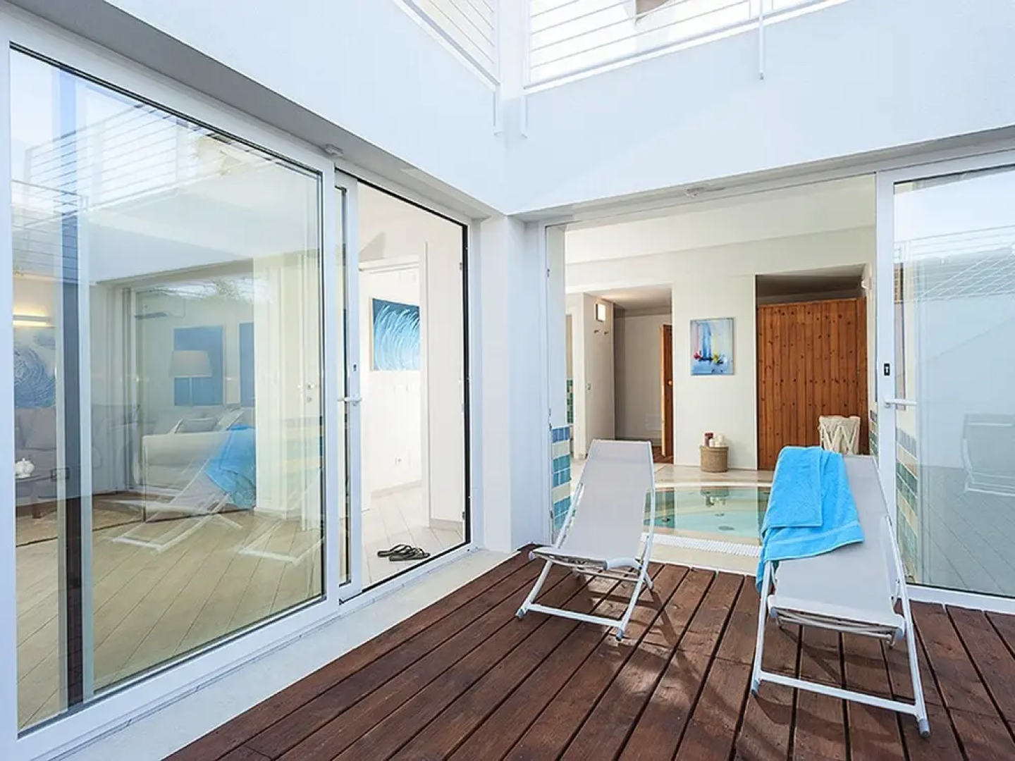 Villa with Private Swimming Pool & Hot Tub near Sea, Modica