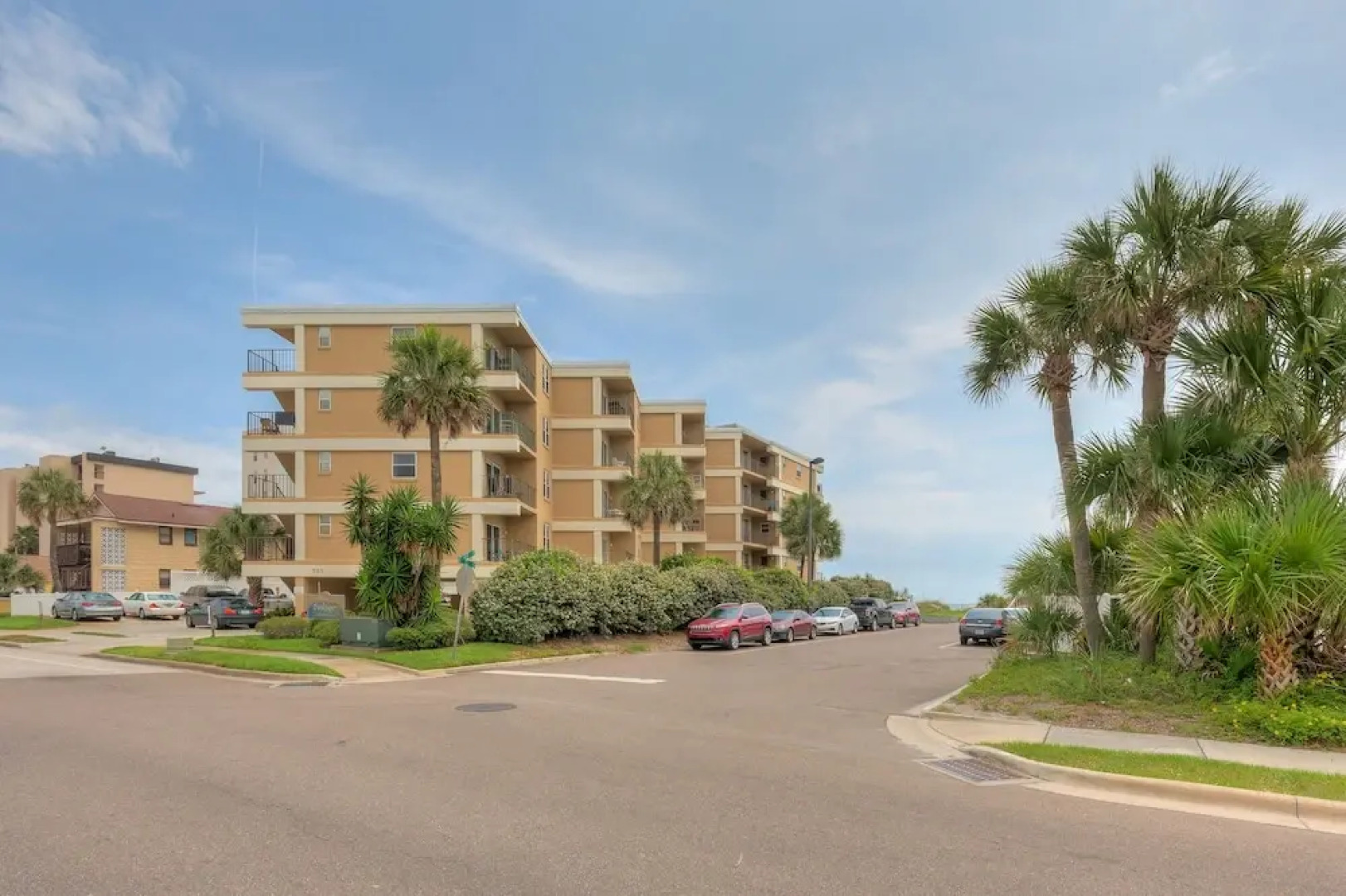 Steps to the Beach - Oceanview