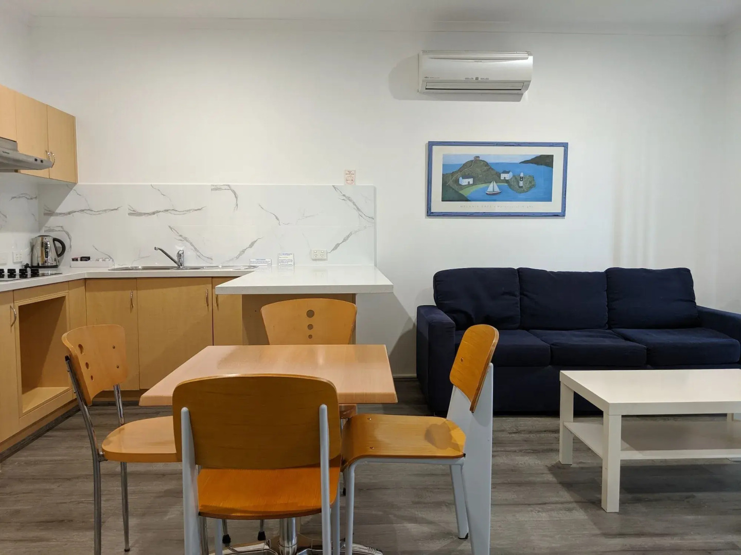 Seaview Motel and Apartments