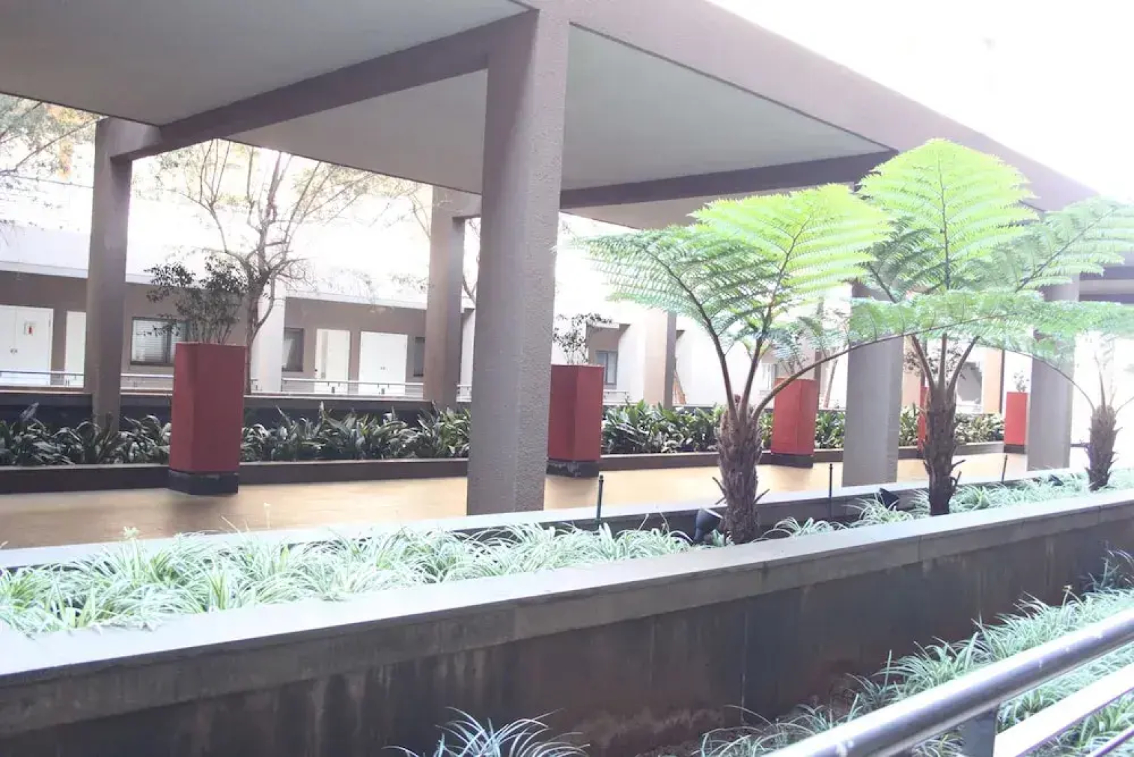 Urban Hip Hotels - The Nicol