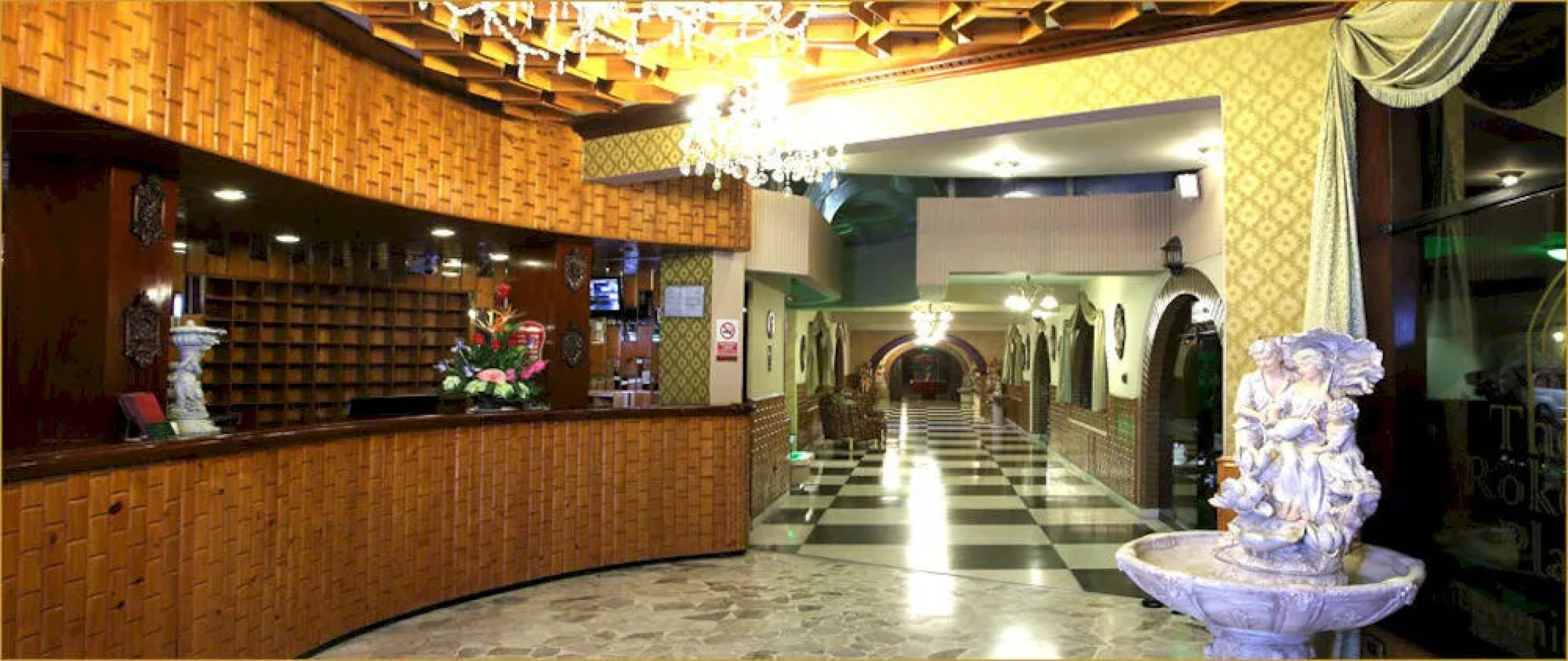 The Rokes Plaza Hotel