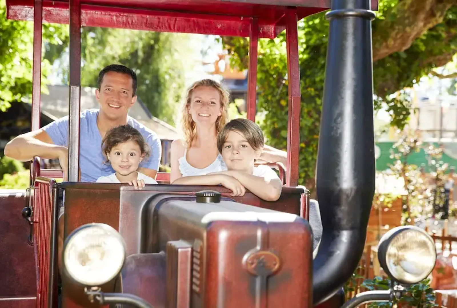 Europa-Park Erlebnis-Resort, Hotel Krønasår