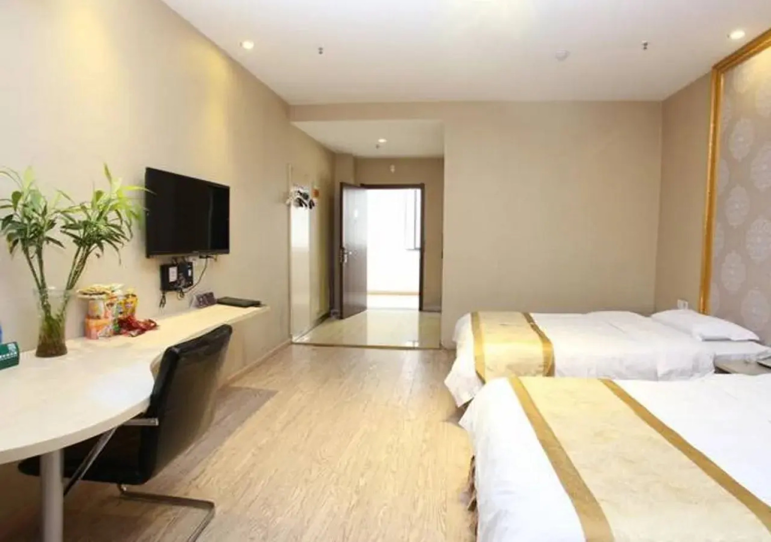 GreenTree Alliance Hotel (Quanjiao High-speed Railway Station Jianghai New City Plaza)