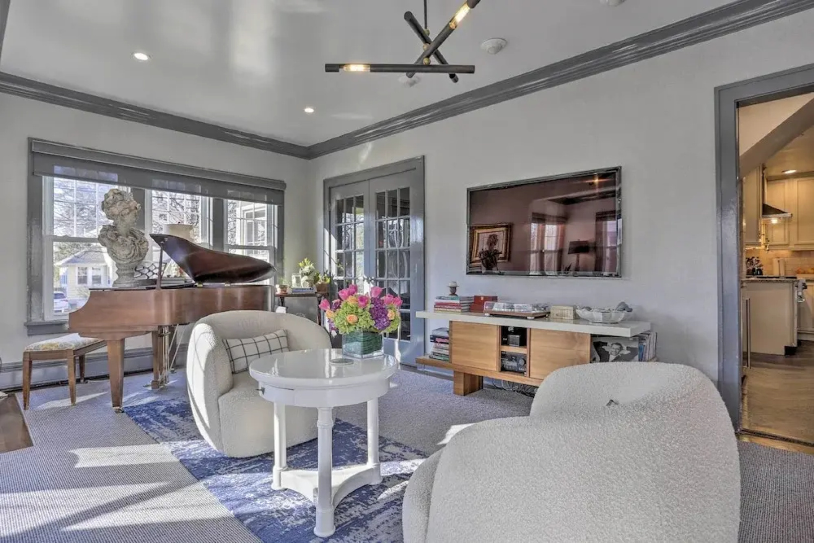 Classic Teaneck Colonial Home With A Modern Touch