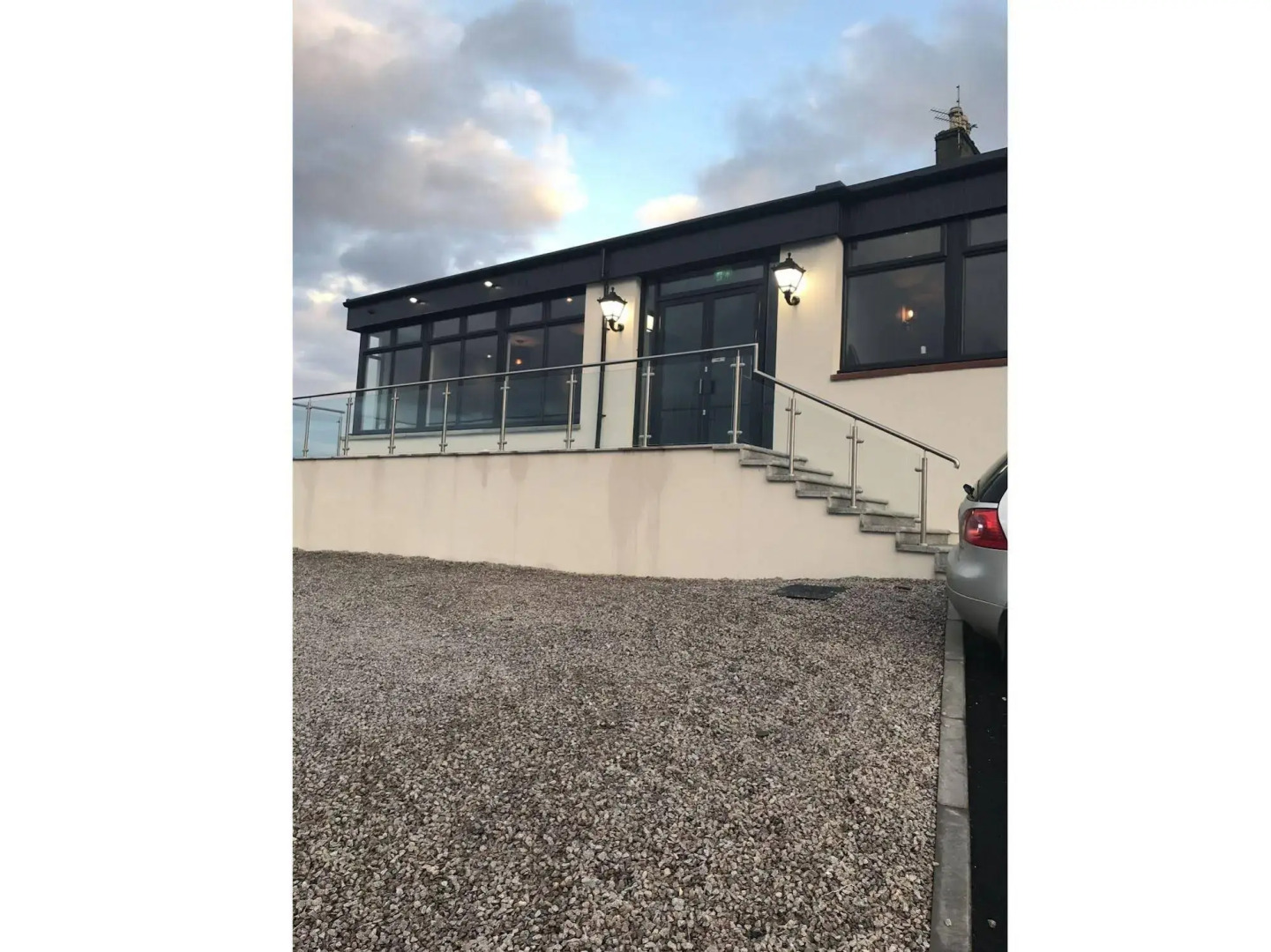 The Knowes Hotel & Restaurant