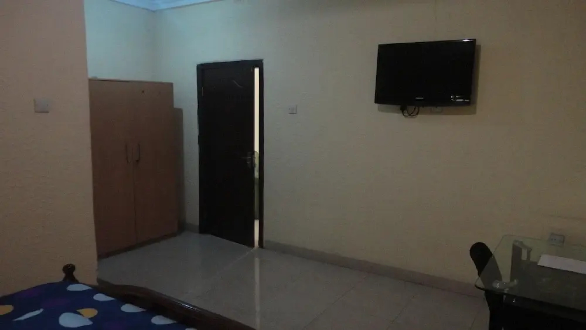 Hallmark Suites Itori