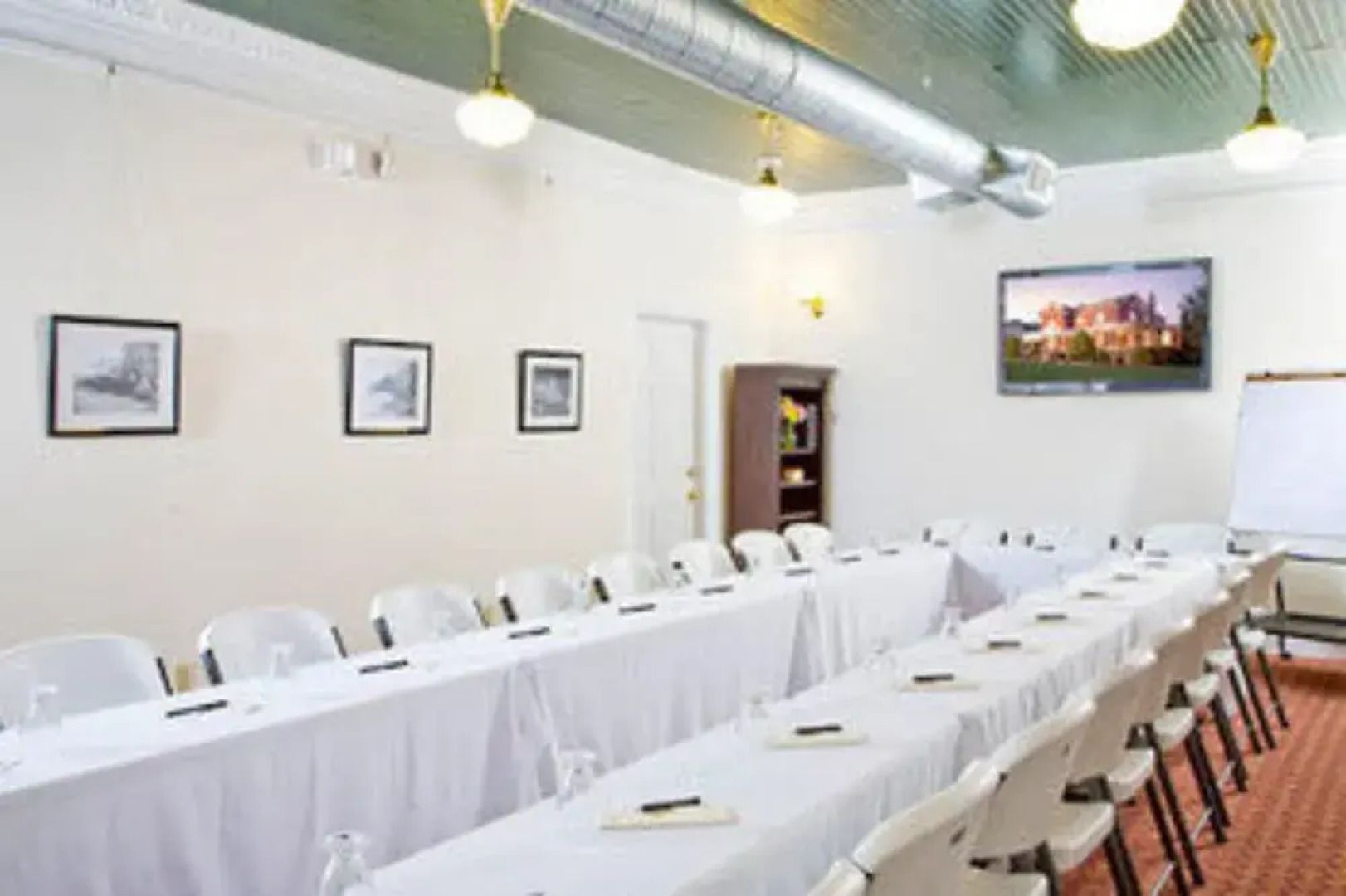 The Carriage House Inn B&B