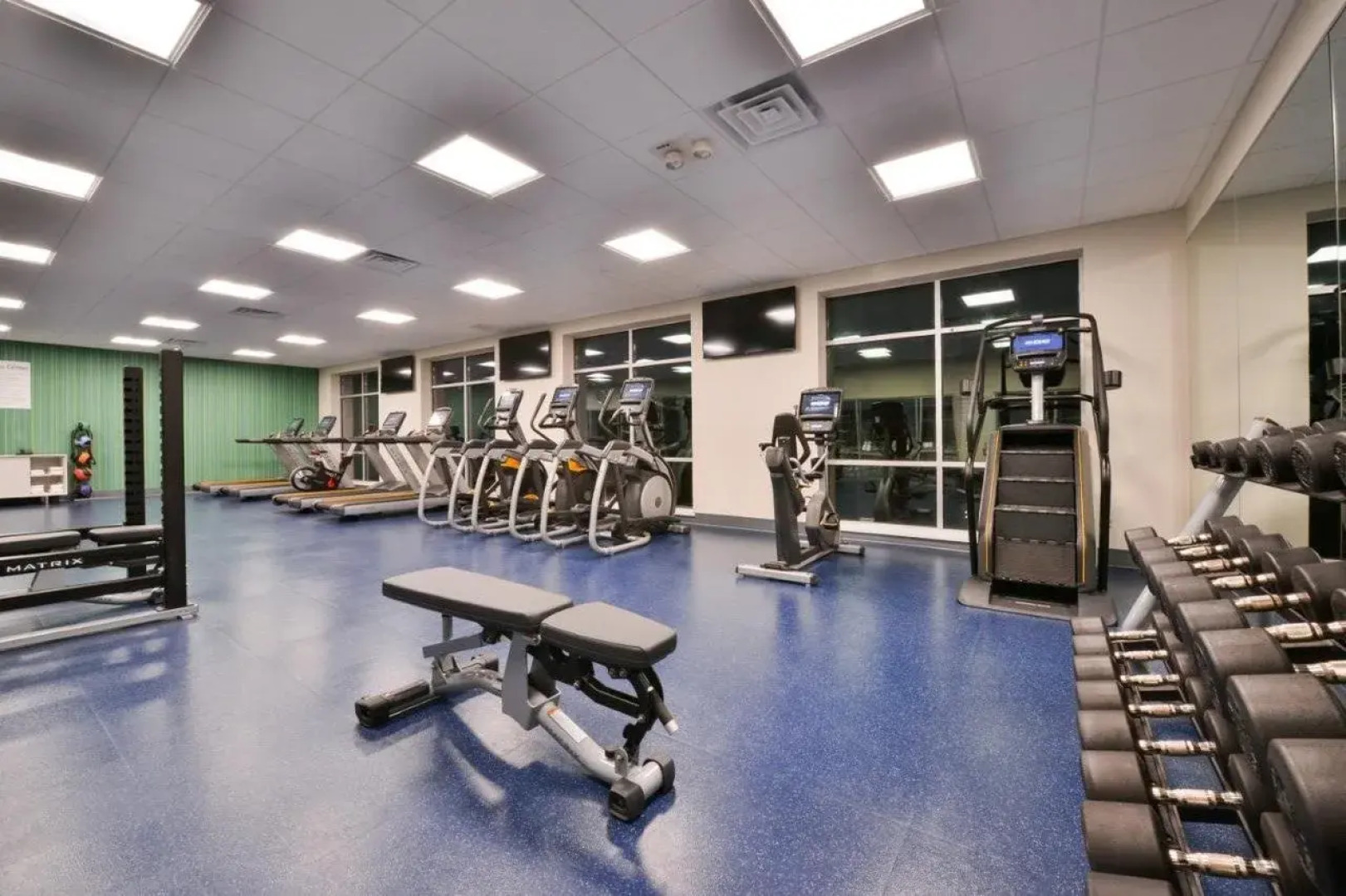 Holiday Inn Express & Suites Madison by IHG