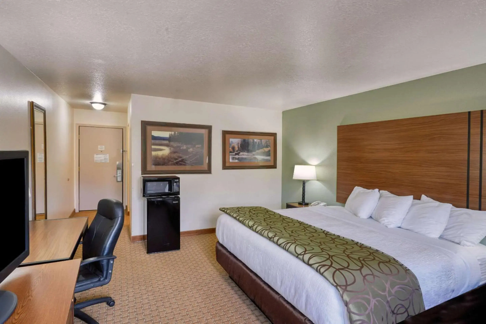 Ridgeline Hotel at Yellowstone, an Ascend Collection Hotel