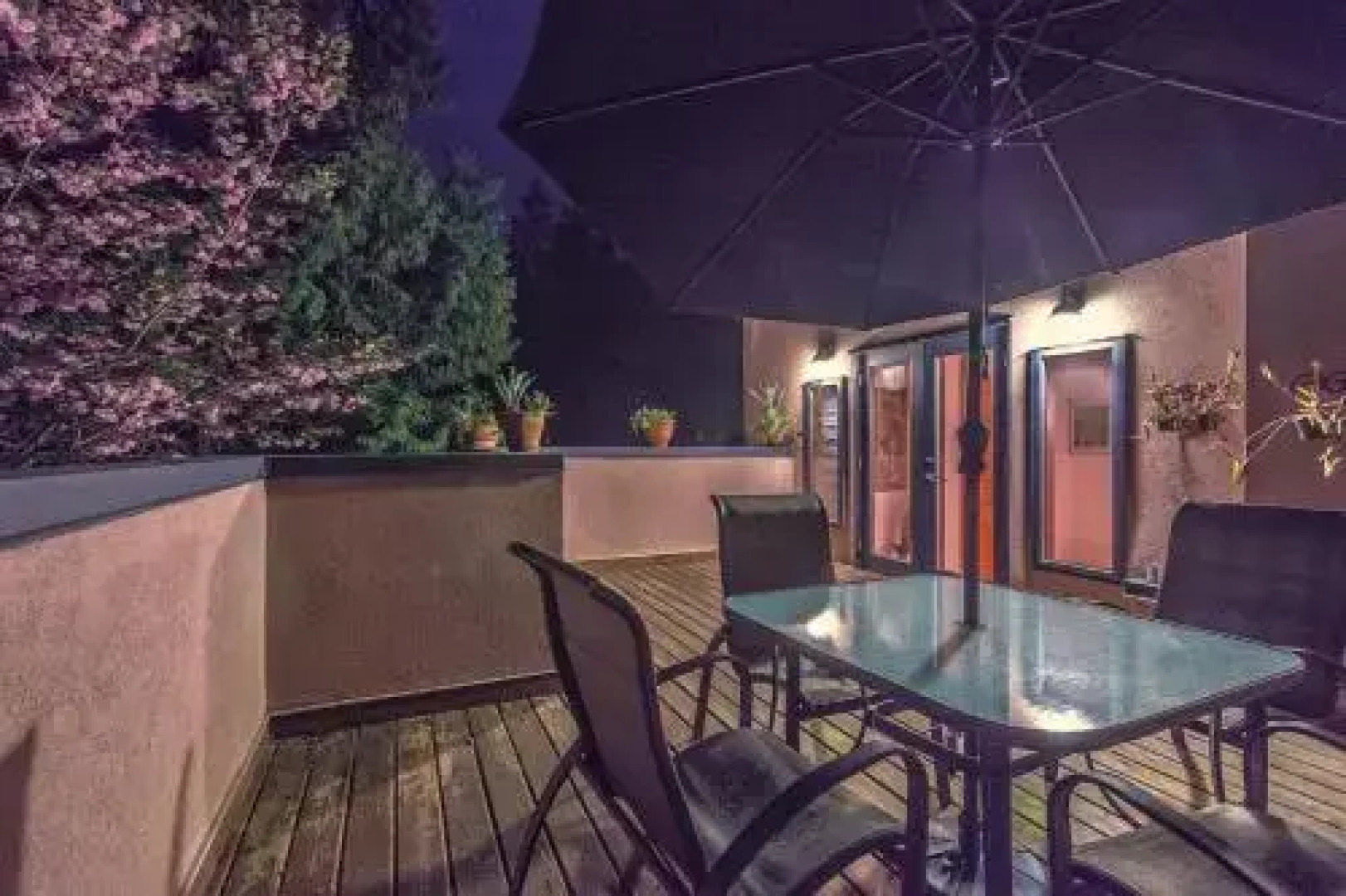 Whytecliff Park place near ocean