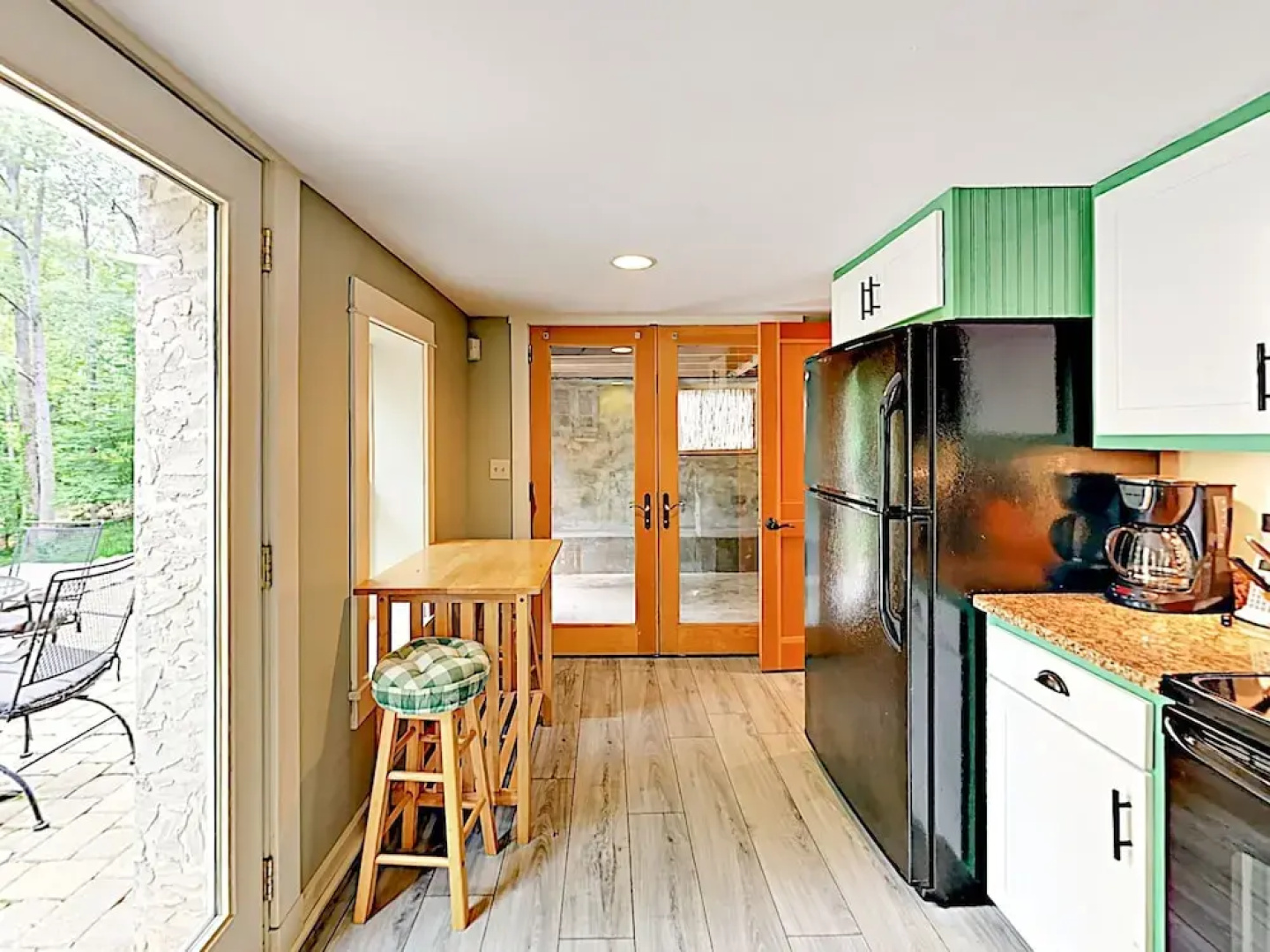280 Arden - 3 Br Cabin