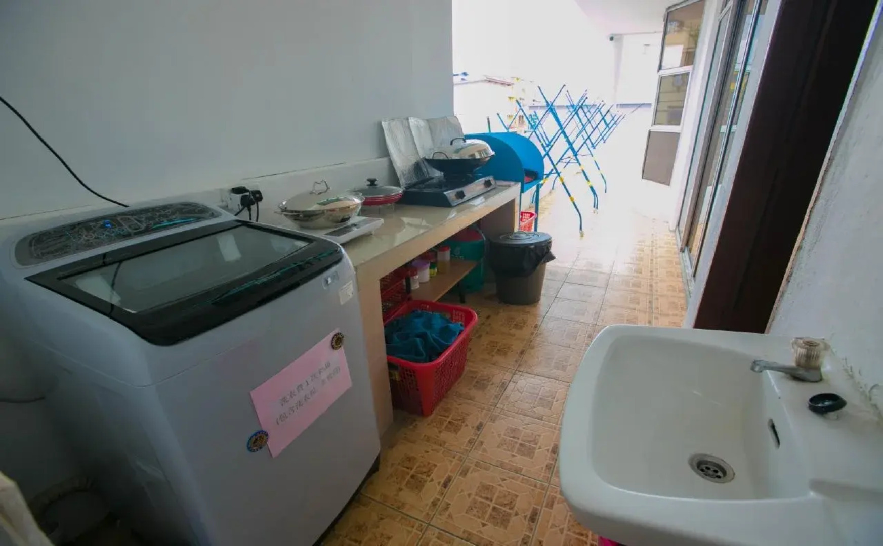 Alice Semporna Backpackers Hostel