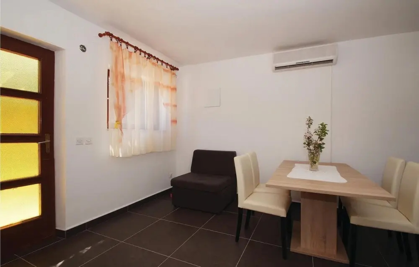 Awesome Home in Kneze With Wifi and 2 Bedrooms