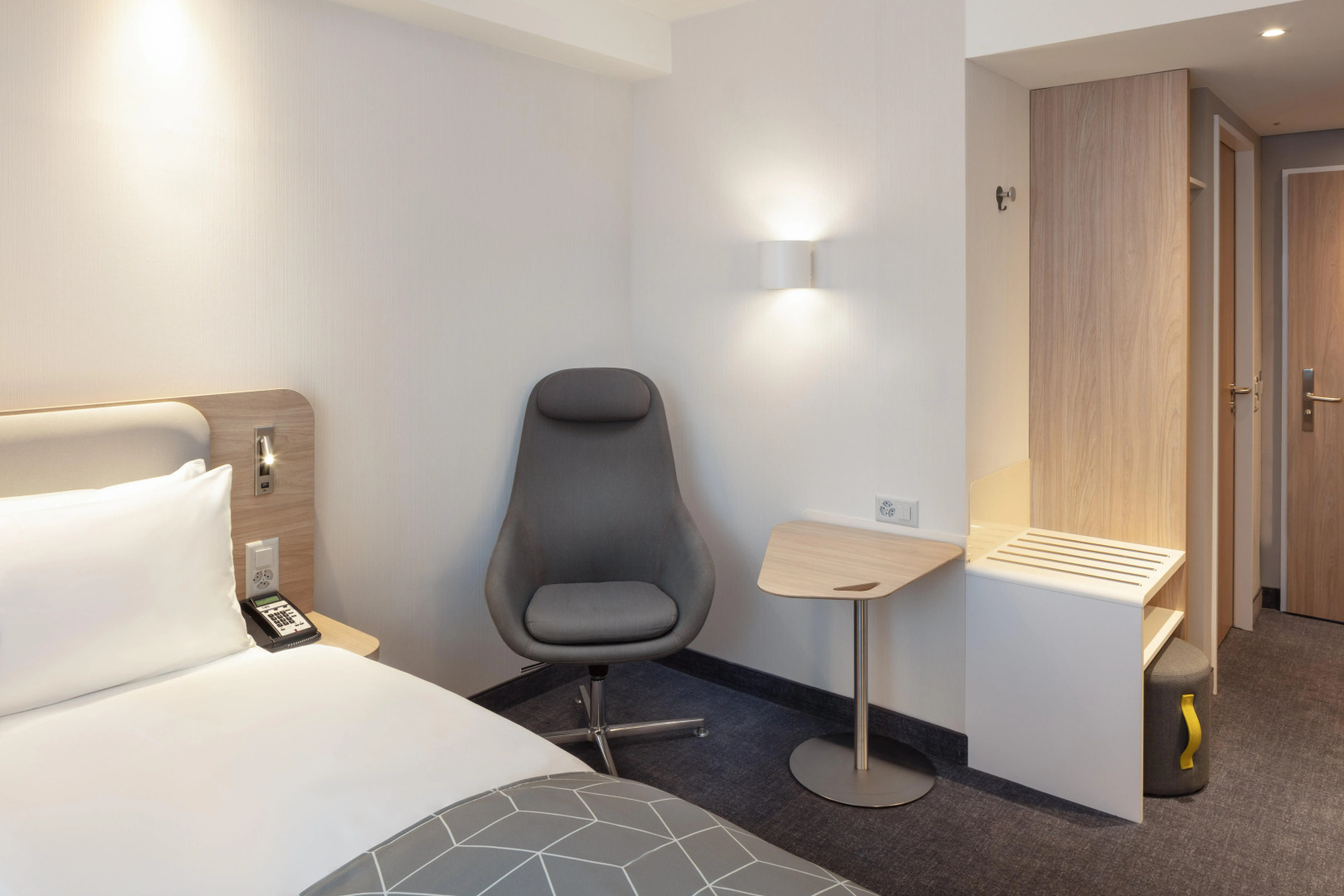 Holiday Inn Express Aarburg - Oftringen by IHG