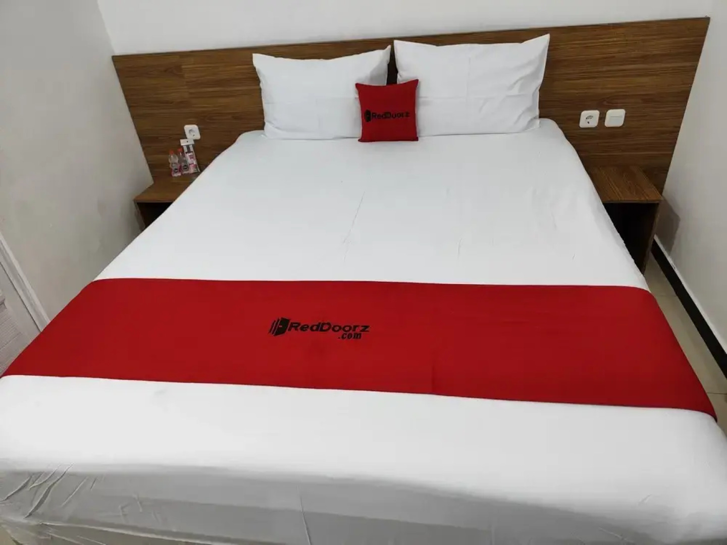 RedDoorz near Prambanan Temple