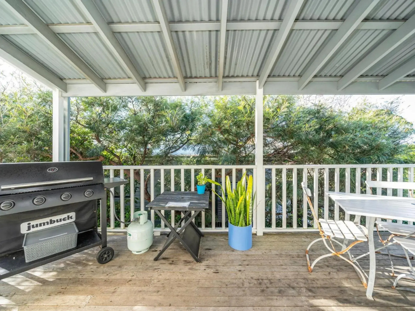 Mermaid Cottage at Hyams Beach 4pm Check Out Sundays