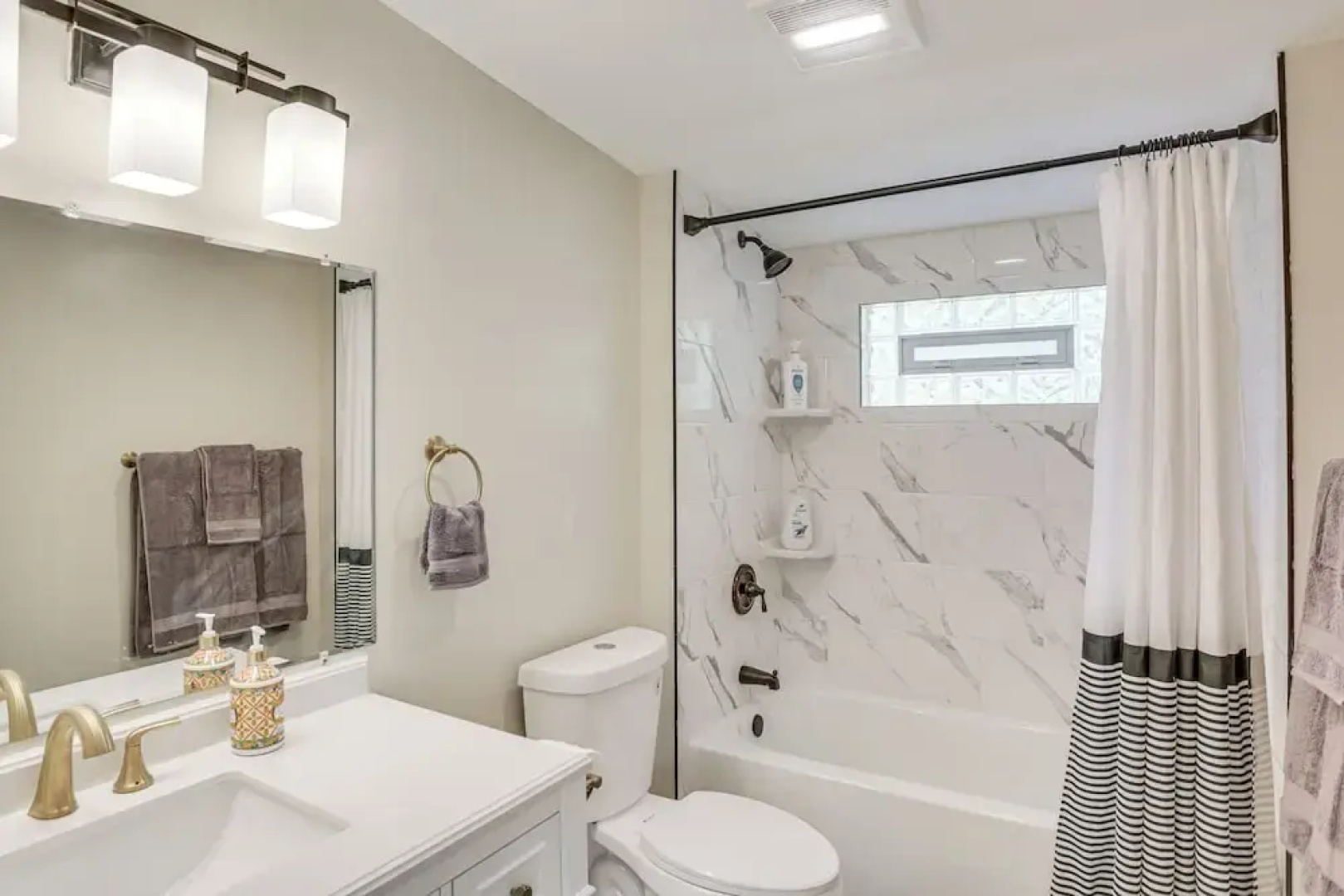 Charming Saint Paul Retreat: 7 Mi to Downtown!