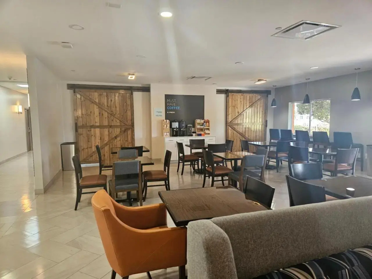 Holiday Inn Express & Suites Clermont Se – West Orlando